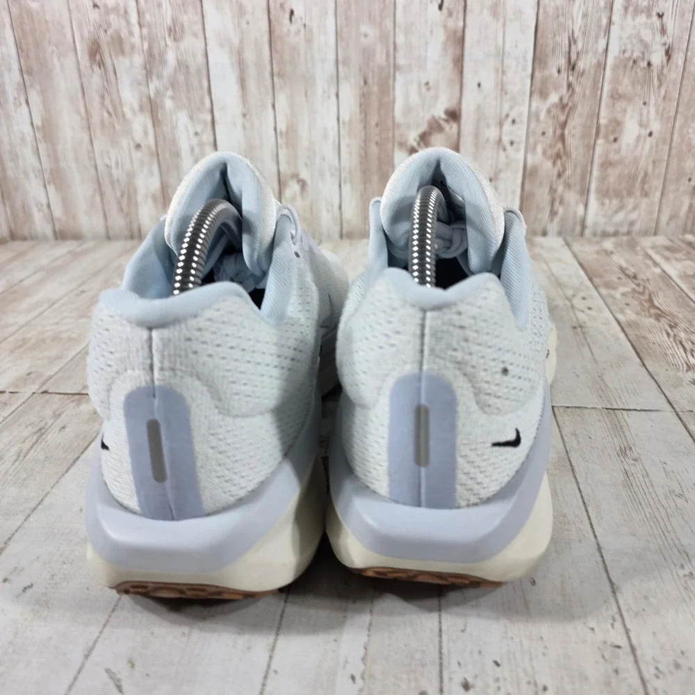 Nike Air Winflo 11 Womens White Pure Platinum Running Shoes FJ9510-107 US 10